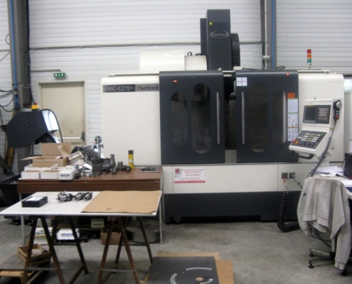 Centre 3 axes HARTFORD VMC-1270 + 4ème axe
